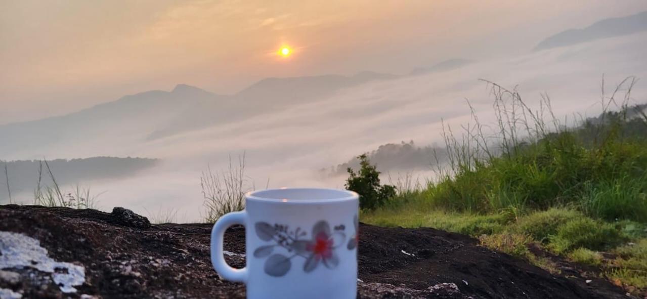 Moriah Berg Tourist Villa Vagamon Vandiperiyār Екстериор снимка